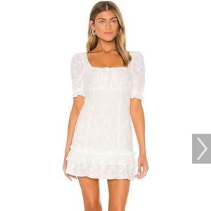 Beautiful white Majorelle dress, great for graduation/ bridal shower. Worn once!